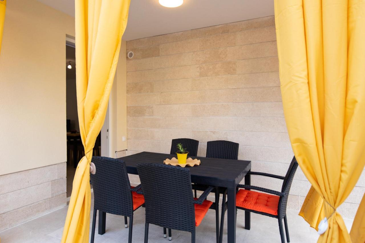 Apartman Ivona U Prizemlju Malinska Exterior photo